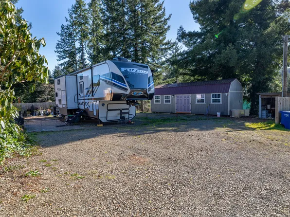 469 N Fawn Dr, Otis, OR 97368
