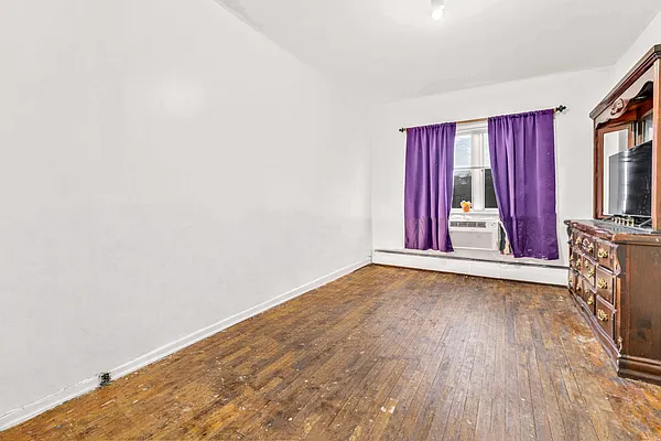 Sold by Mitra Hakimi Realty Group, LLC | media 4