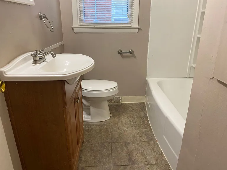 342 Hillcrest Dr — Photo 7