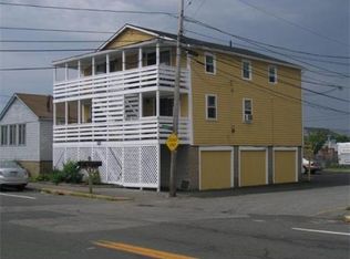 281 N End Blvd APT 4, Salisbury, MA 01952