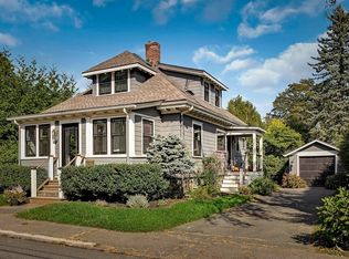 3 Cypress St, Marblehead, MA 01945