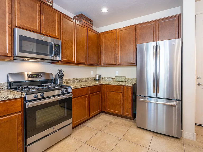 2741 W Pico Del Monte Cir — Photo 9
