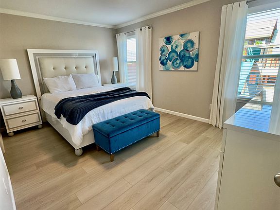 5th image of 1508 Wild Rye Cir