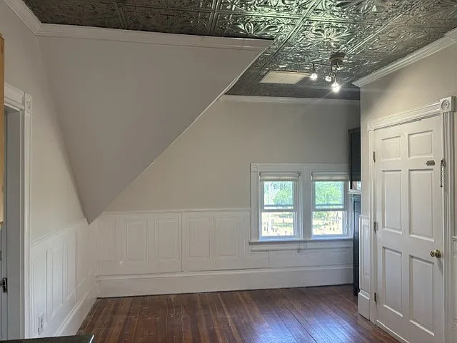 229 Cottage St #3 — Photo 11