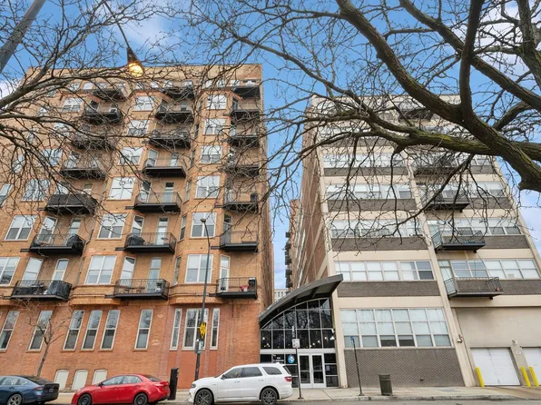 500 S Clinton St APT 740, Chicago, IL 60607