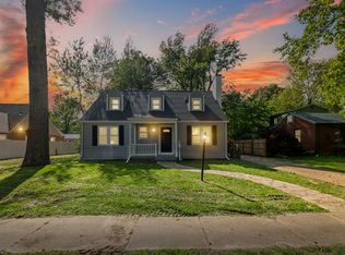 418 Cedar St, Centralia, IL 62801