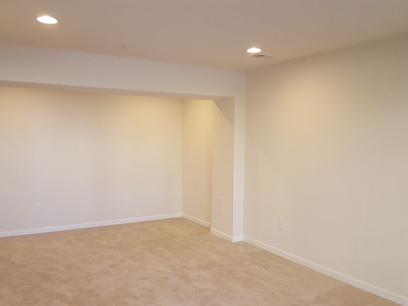Lower lvl Office