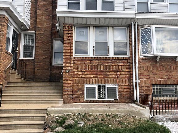 3rd image of 187 W Godfrey Ave