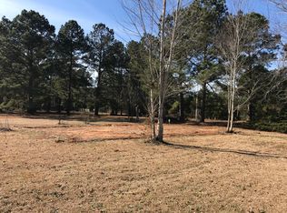 1540 Hidden Oaks Dr, Wedgefield, SC 29168