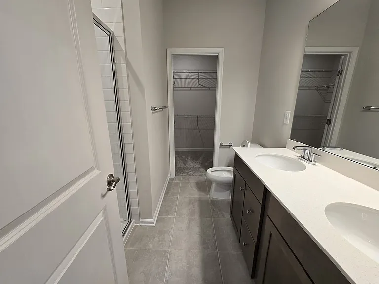 4928 Dunhaven Dr — Photo 28