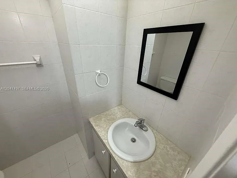 10000 NW 80th Ct #2262 — Photo 9