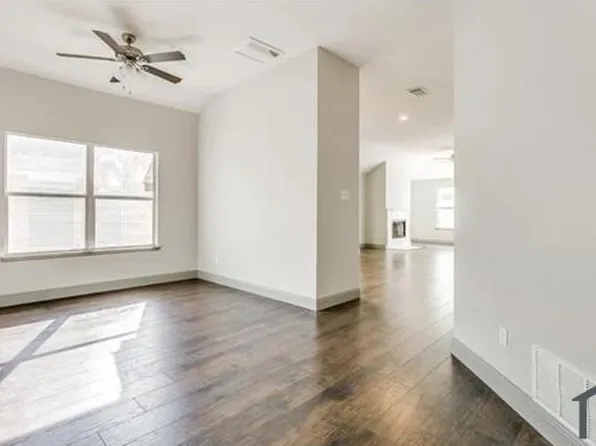 338 Dakota Dr, Arlington, TX 76002