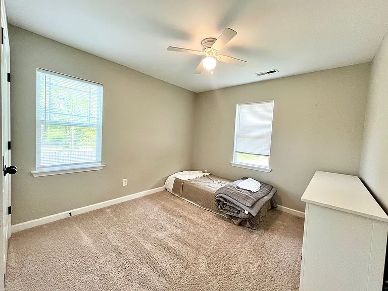 108 Wynstone Dr — Photo 15