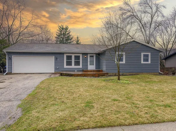 150 Dale Drive, Oregon, WI 53575