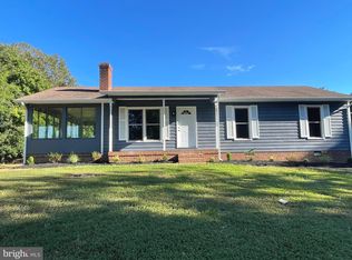 26222 Sparta Rd, Milford, VA 22514