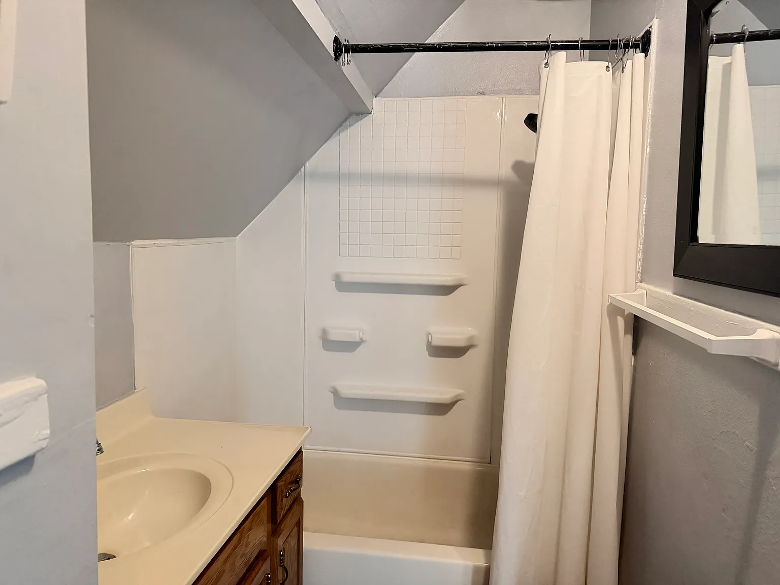 1 bed, 950 sqft, $950 — Photo 3