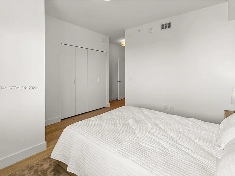 700 NE 24th St #2602 — Photo 19