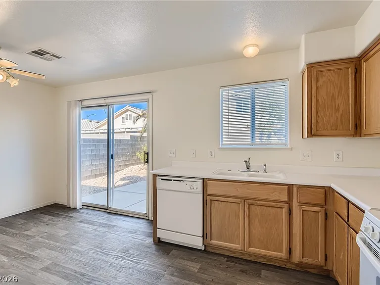 7316 Maiden Run Ave — Photo 5