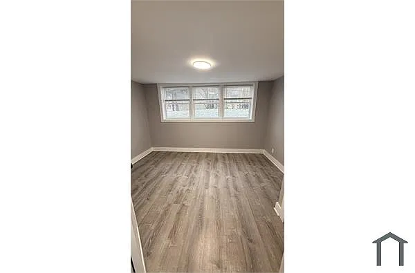 7825 Chase Rd APT 8A photo 1