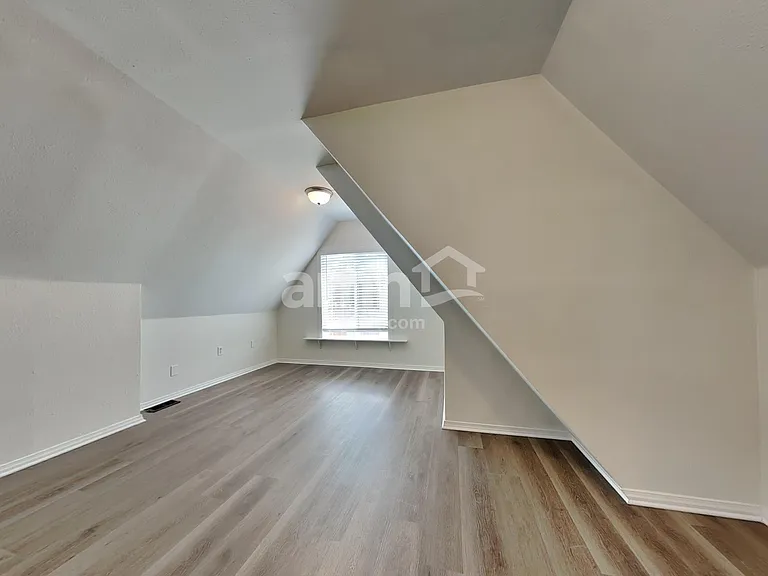 2605 187th St E — Photo 12