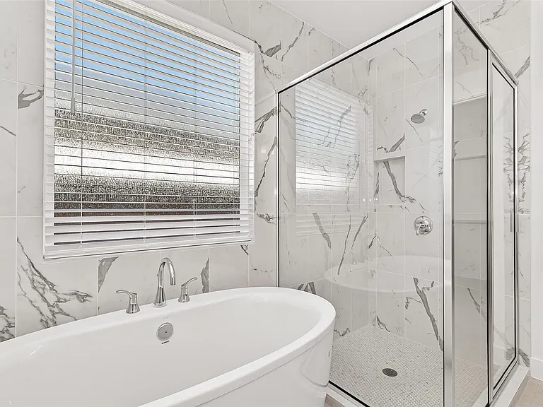 4916 Northern Woods Dr — Photo 39