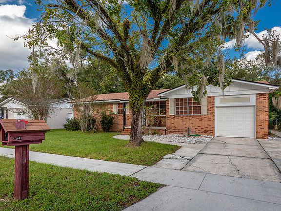 5th image of 1847 Grove Park Dr