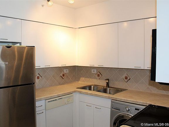 4th image of 1500 Bay Rd APT 1554S