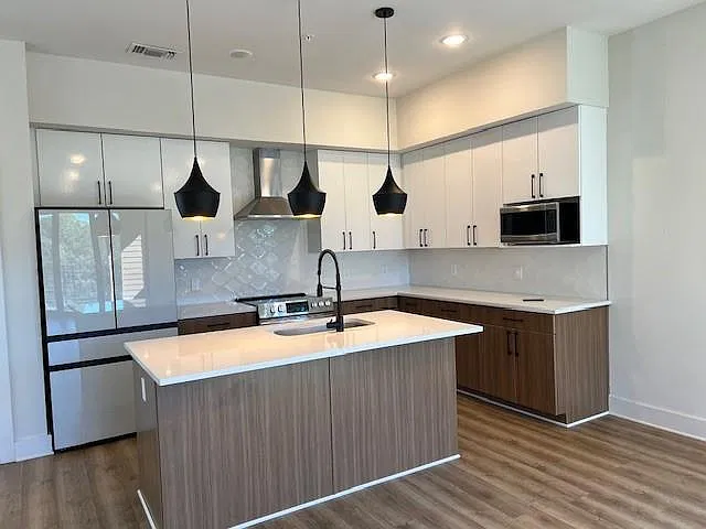 1 bed, 1.0 bath, 980 sqft, $2,200 — Photo 4