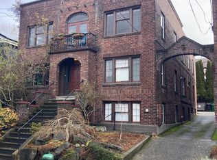 730 10th Ave E UNIT 3, Seattle, WA 98102