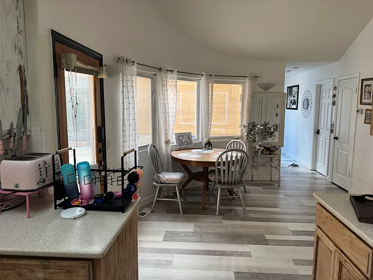 1453 High St — Photo 4