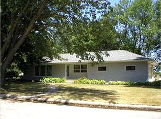103 Fairview Dr, Forest City, IA 50436