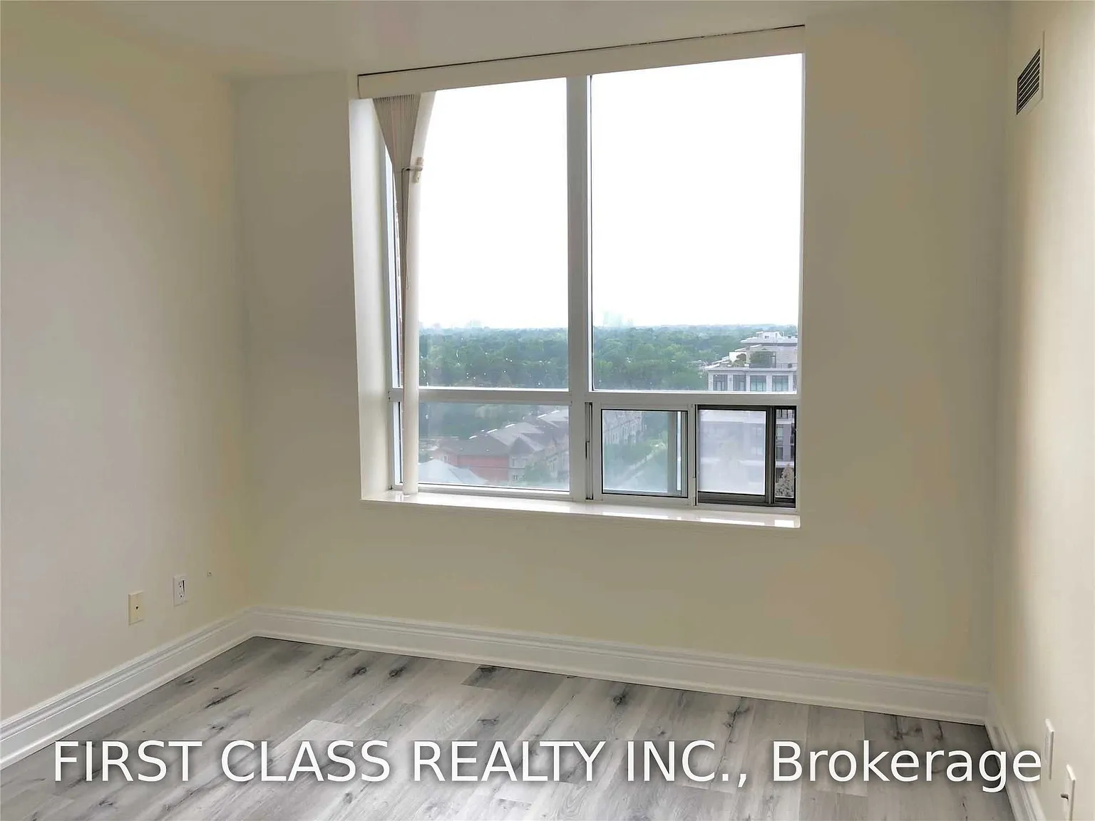 1 bed, $2,200 — Photo 4