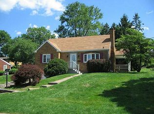 107 Heather Dr, Bethel Park, PA 15102