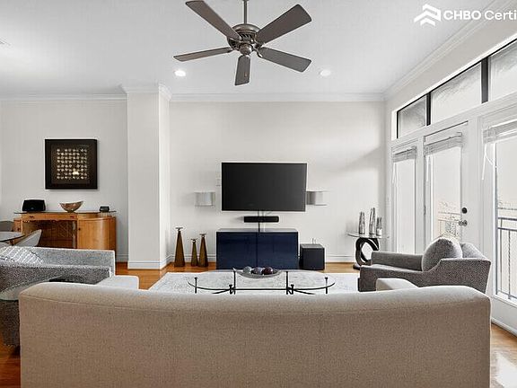 Large TV, internet, streaming and alexa.