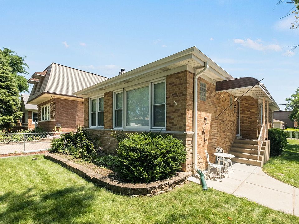 1st image of 4301 N McVicker Ave