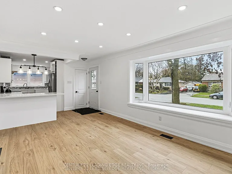 623 Wickens Ave — Photo 7