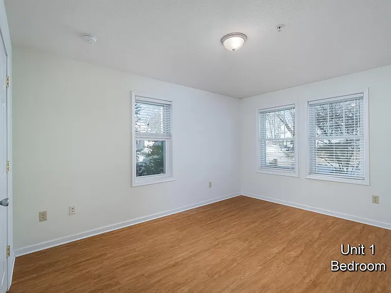 406 E Hillside Dr #3 — Photo 17