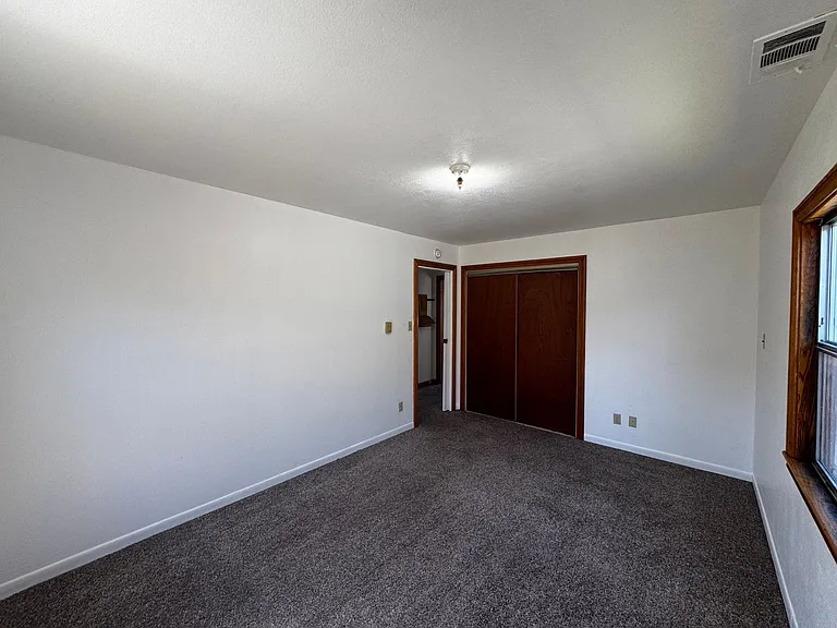 1527 Santa Clara St — Photo 12