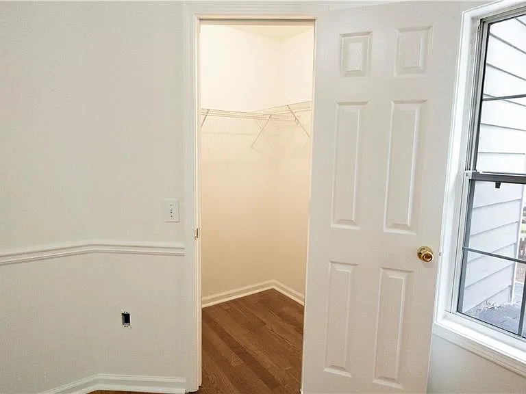 1607 Tunbridge Ln — Photo 31