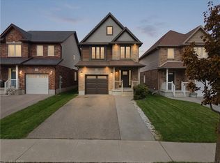 18 McGuire Ln, Woolwich, ON N3B0B6