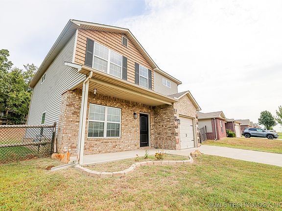 3rd image of 1401 Panther Ln