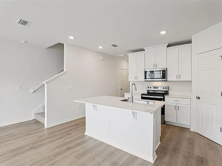 16354 Bird Of Paradise Ave — Photo 12