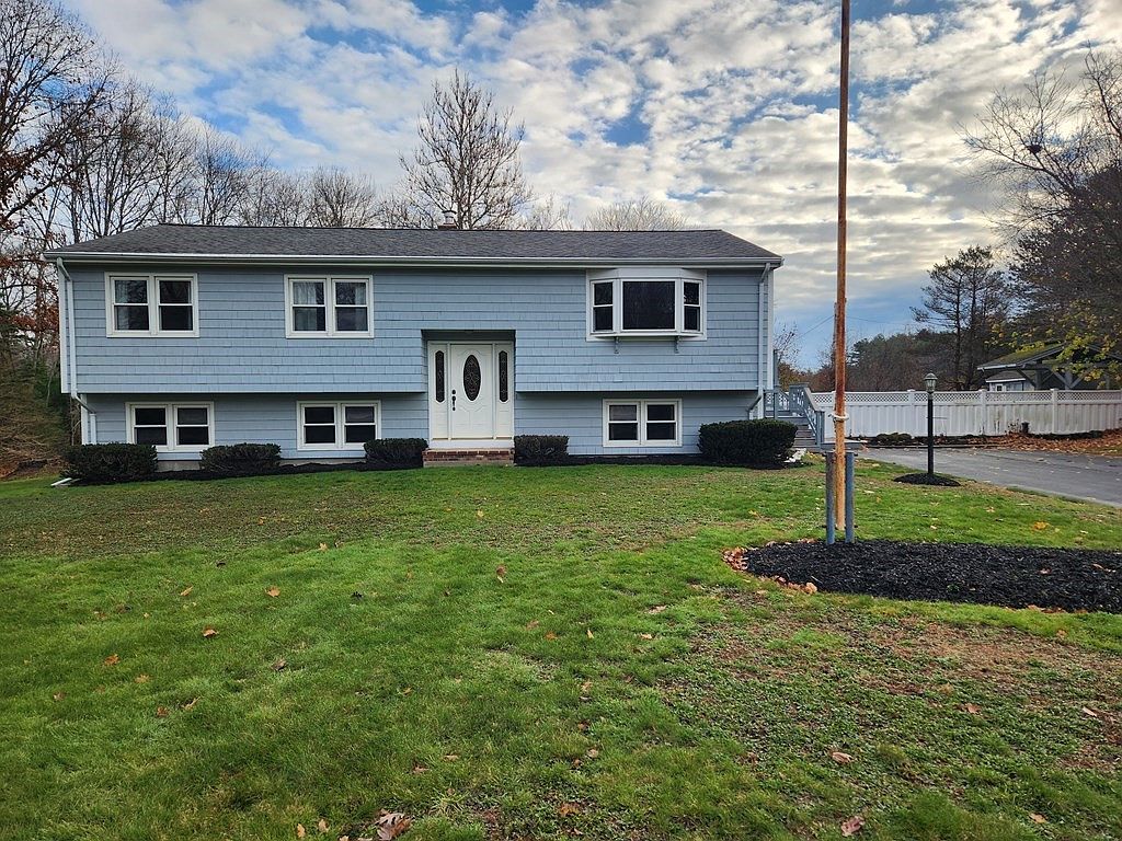 50 Cross St, Lakeville, MA 02347 Zillow