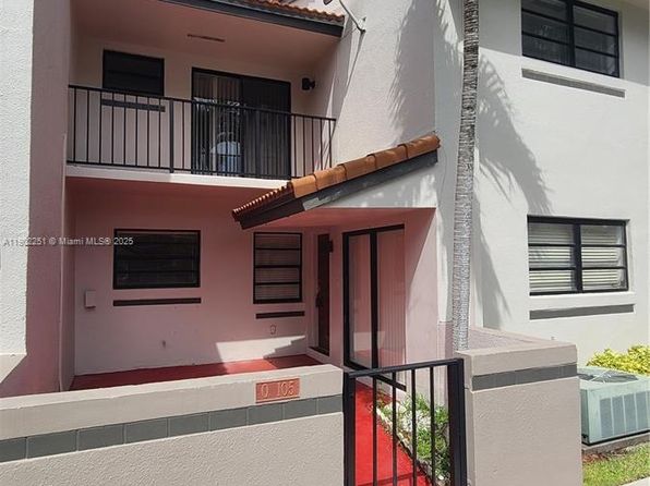 13458 SW 62nd St APT Q105