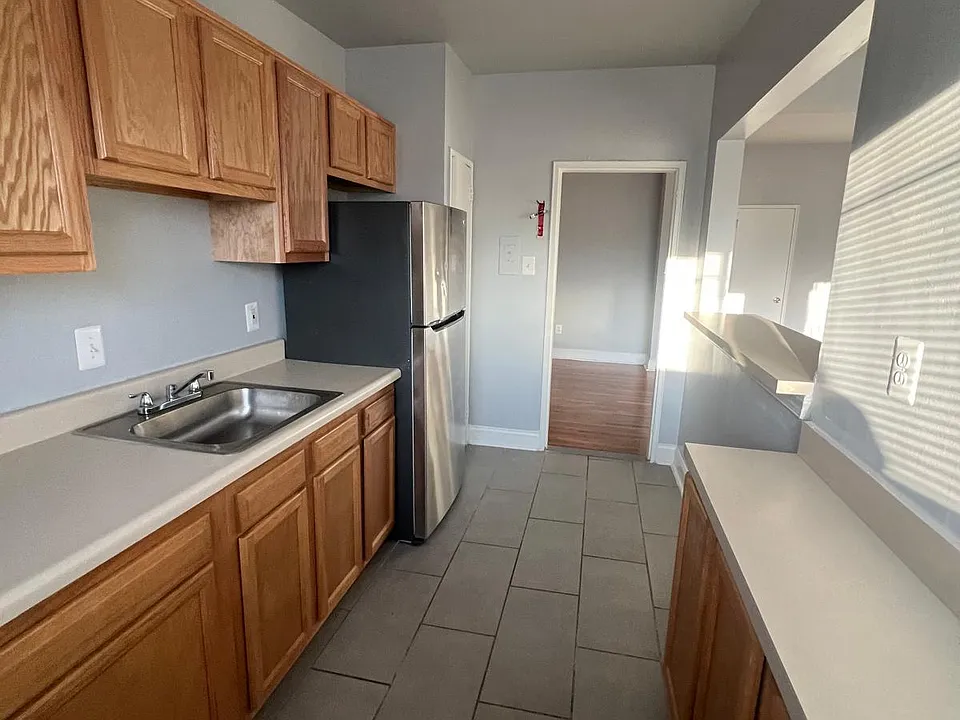 Tudor Place Apartments