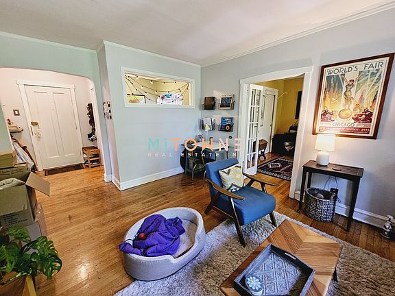 3rd image of 4800 N Hermitage Ave #2A