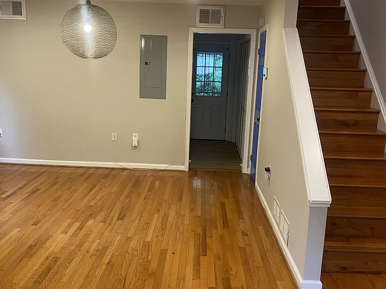 2217 Gaylord Dr — Photo 4