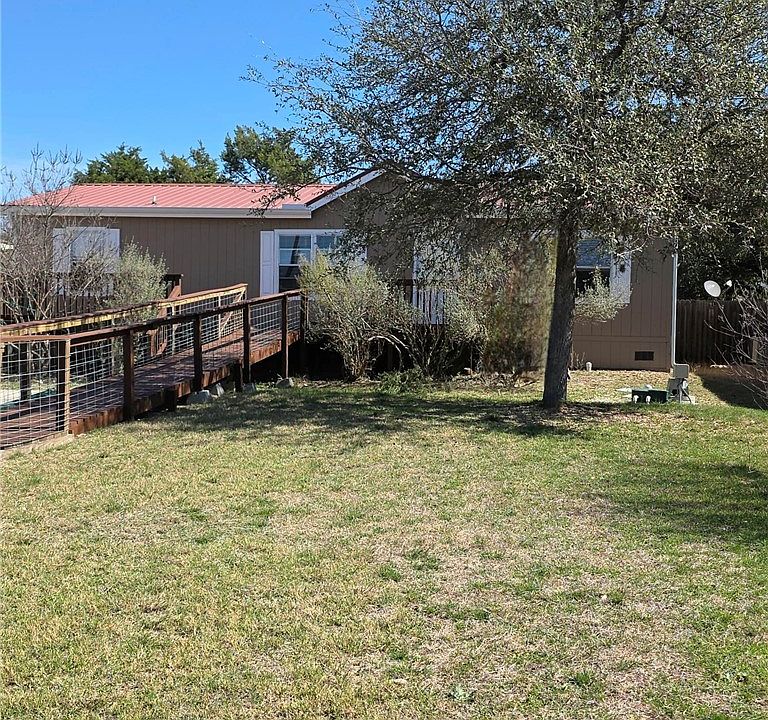 1st image of 1051 Tamarack Dr