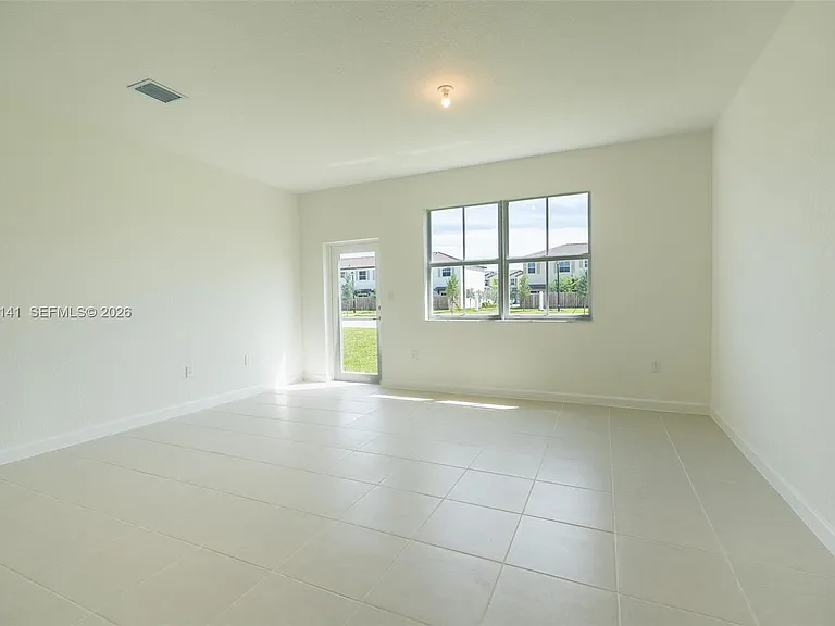 2967 SE 25th Ave — Photo 22