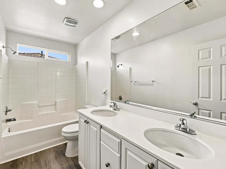 6134 Archwood Way — Photo 9
